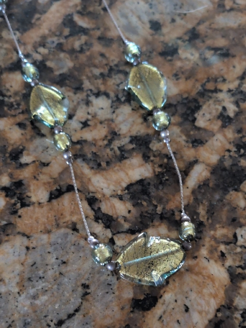 Italian Murano Glass Handcrafted Green Glass Leaf Necklace - Women Jewelry - Picture 2 of 3